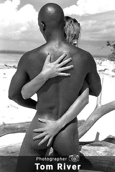 Tom River Photographer, Black & White Nude Photos, Free Nude Photo, Gallery of Nudes